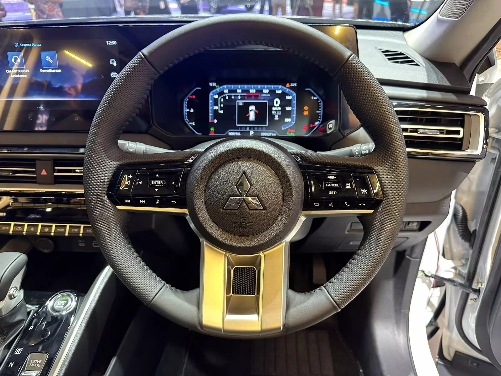 Bảng đồng hồ kỹ thuật số 8 inch.